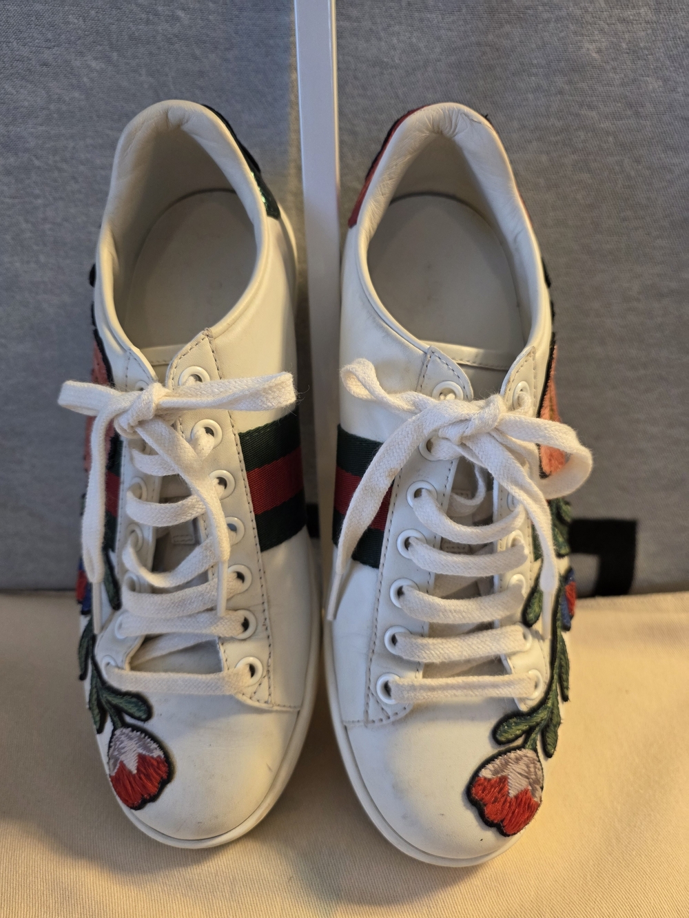 Gucci Ace Floral Embroidered Floral Sneakers with Red-Green Stripe